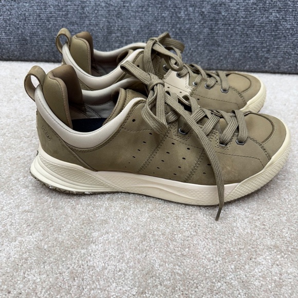 Deckers X Lab M X-SCAPE NBK LOW 1118798 shoes Men's size 10 - Picture 2 of 12